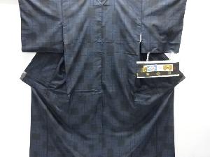 大特価品　重ね枡模様織り出し本場泥大島紬着物(5マルキ)